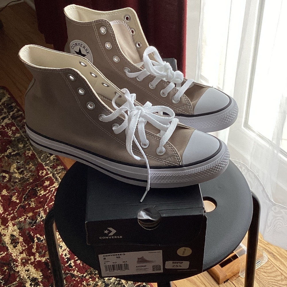Converse Vintage Cargo Hightop Sneakers - Size 10